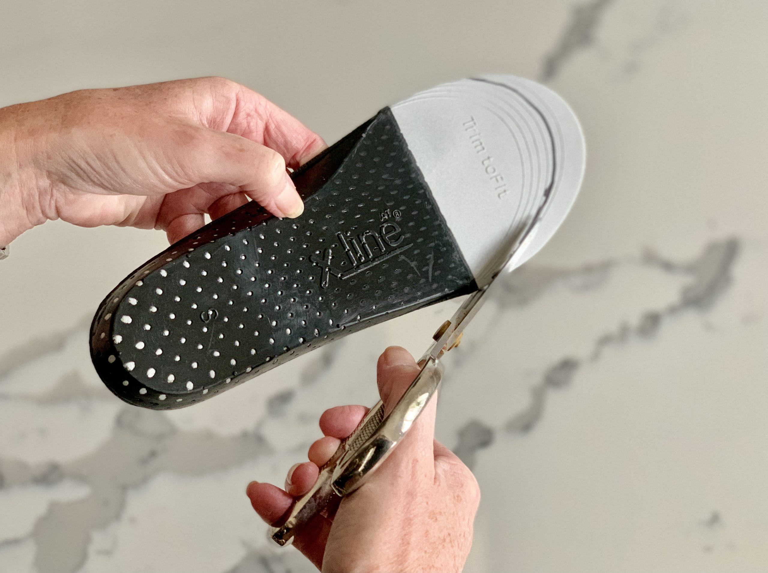 How to Use Insoles and Put Them in Shoes - Healthy Step